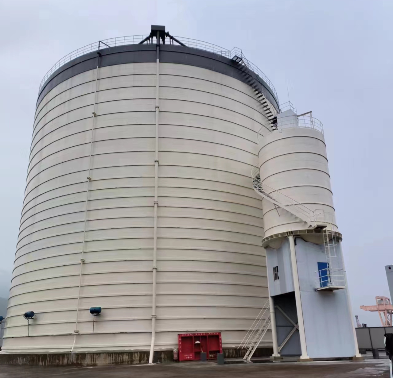 新华镇10万吨水泥钢板库