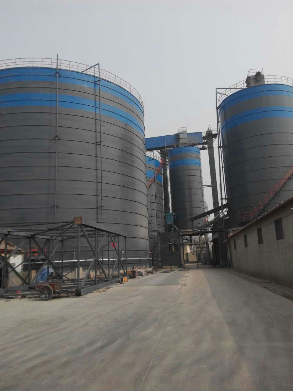 新华镇粉煤灰储存库基础怎么建造